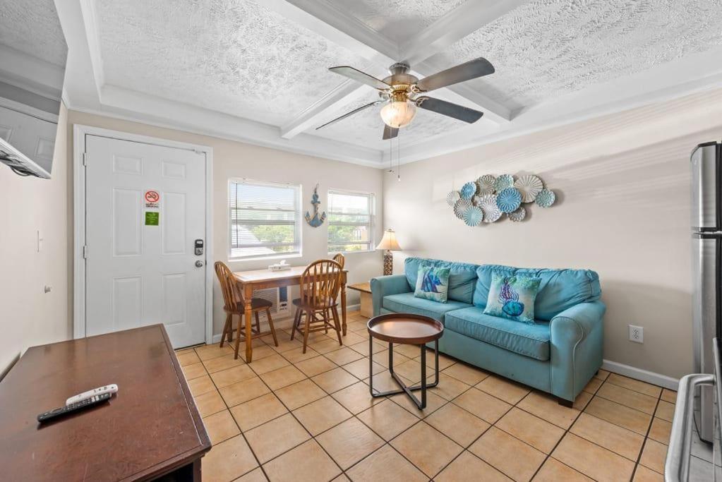 미를 비치 1Br With Pool Parking Pets Next To Beach 6 아파트 외부 사진
